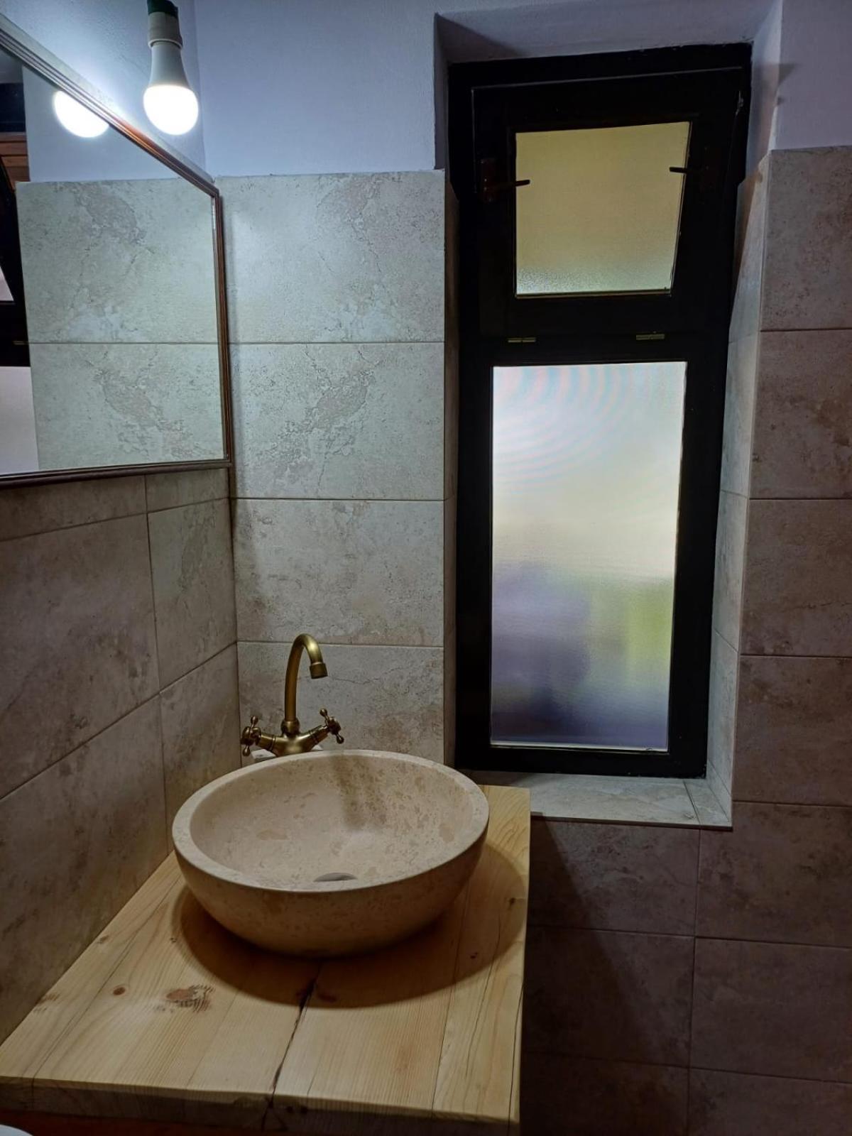 Casuta Din Valea Regilor Villa Gradistea de Munte Bagian luar foto